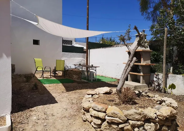 Casa Algarvia G&s 度假居 *