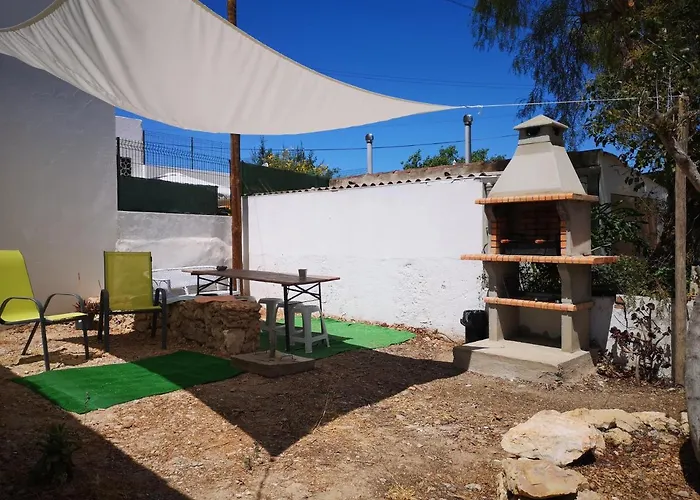 Casa Algarvia G&s 度假居 *